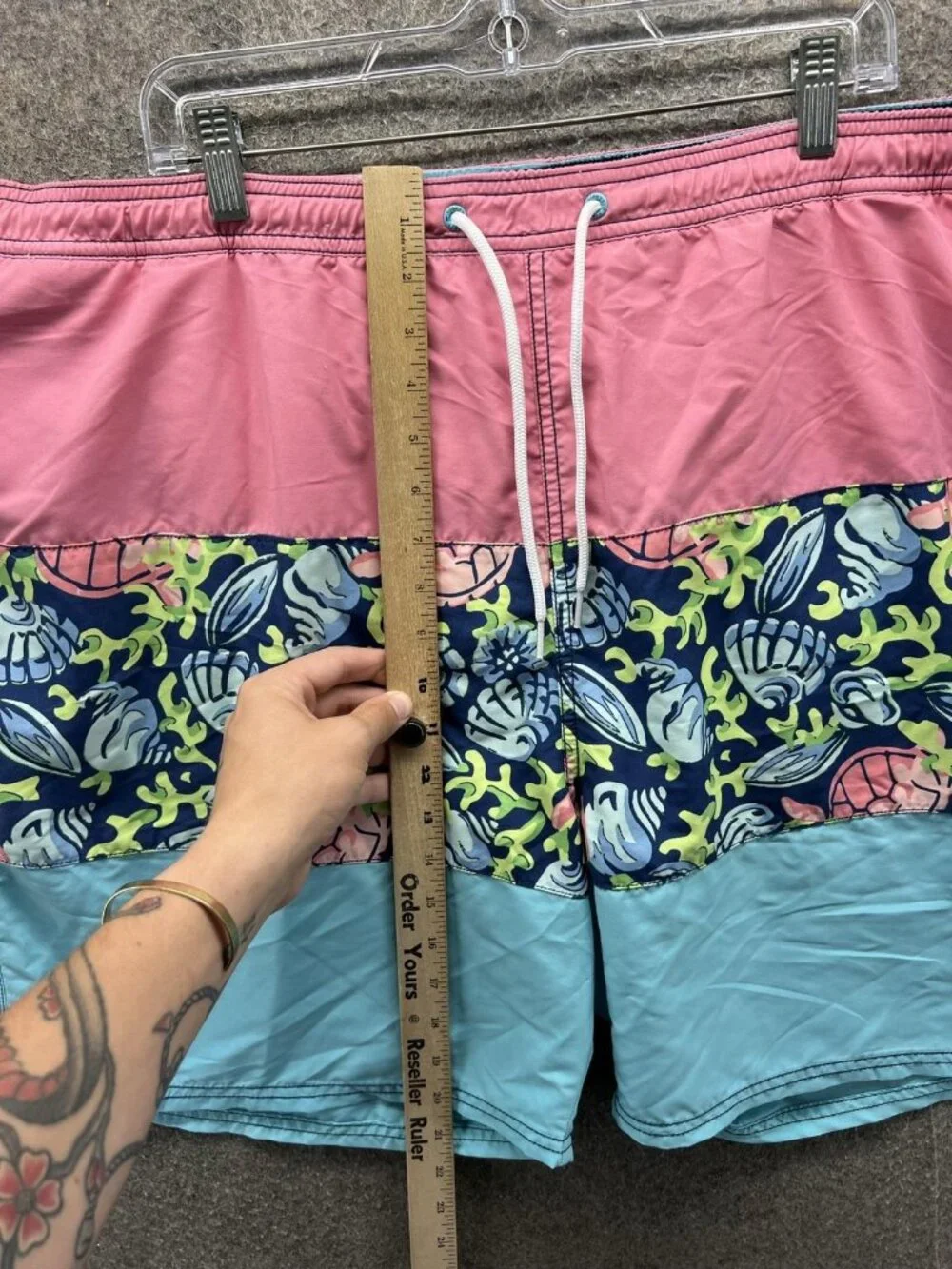 Vineyard Vines Swim Trunks Mens 2XL Tropical Mesh Lined Shorts Floral Print